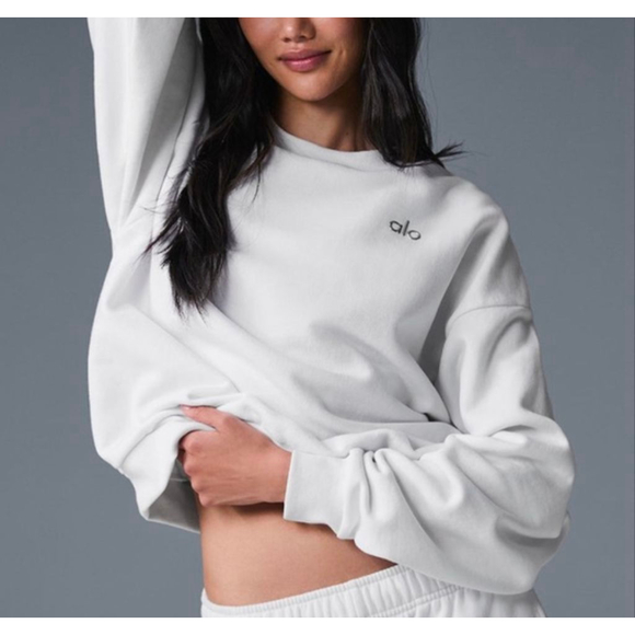 Alo Yoga Tops - Alo Yoga Accolade Crew Neck Women's Pullover Classic White size M